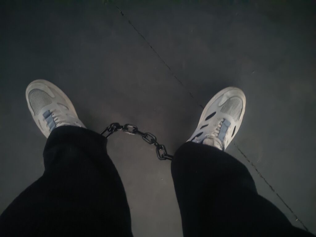 脚镣镣铐-月梦社区-YUEM-视频-束缚-Fettered-链结-脚镣-手铐-镣铐玩具月梦社区